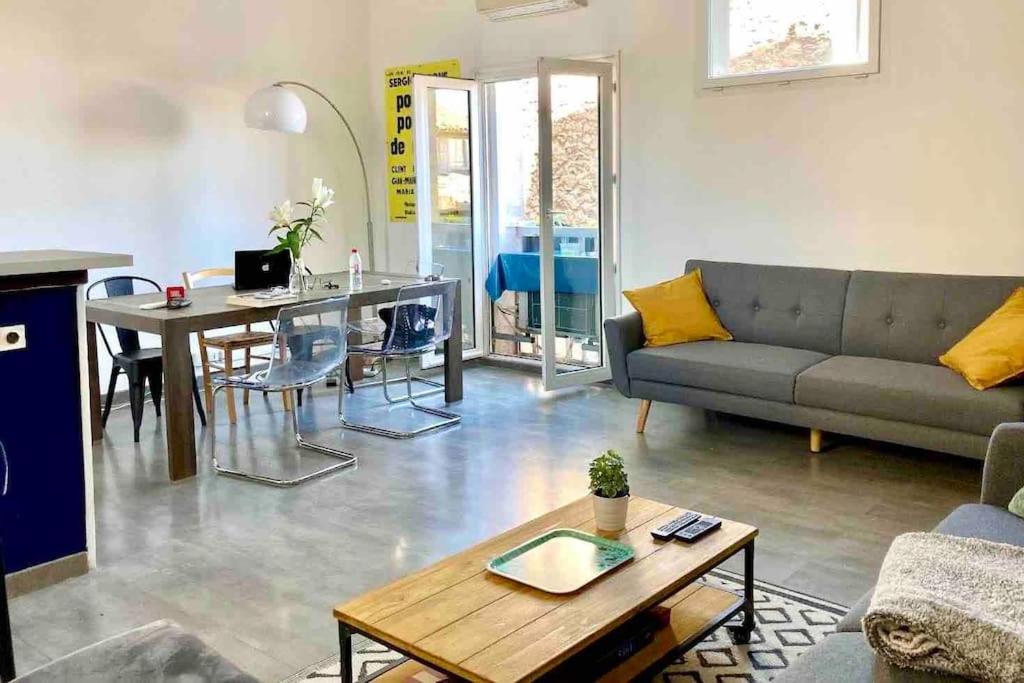 Photo de la galerie de l'établissement Appart 70M2 T3 Cosy Calme et Spacieux Idéalement Situé, à Sète