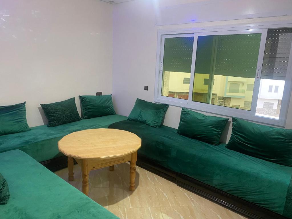 نبيه, Martil (updated prices 2024)