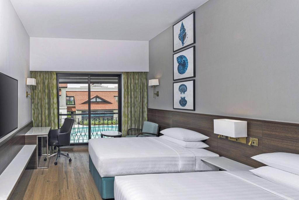 Postel nebo postele na pokoji v ubytování Fairfield by Marriott Goa Benaulim
