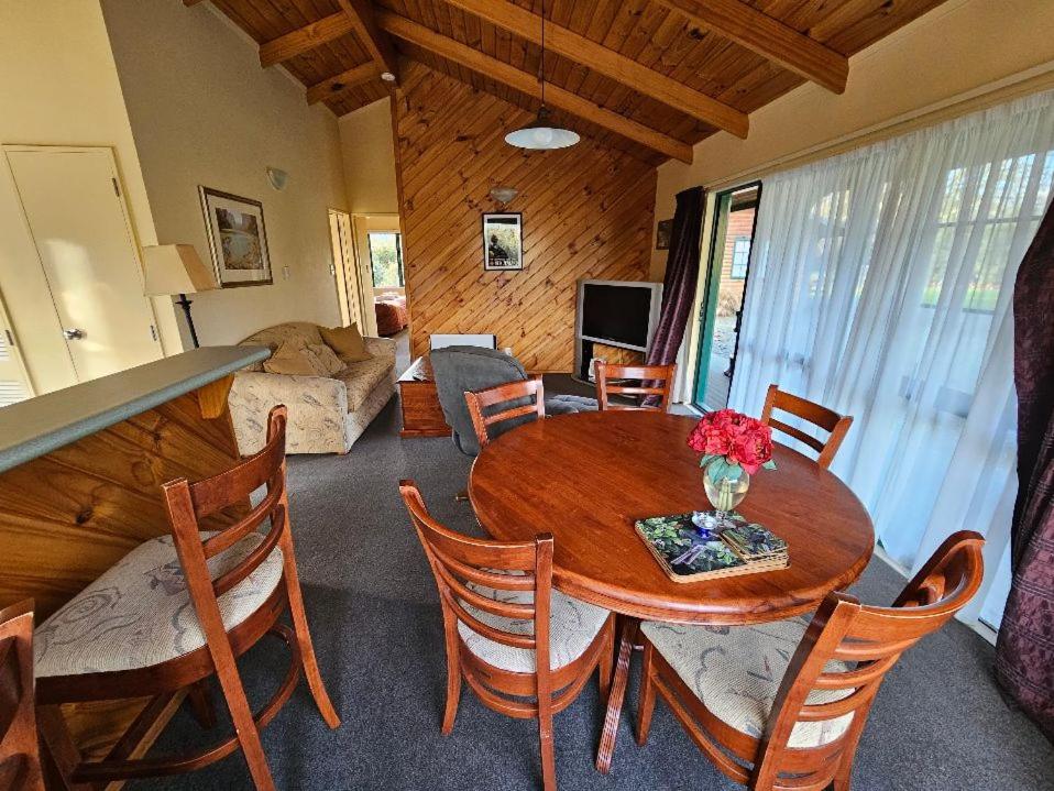 Posezení v ubytování Kiwi Park Motels