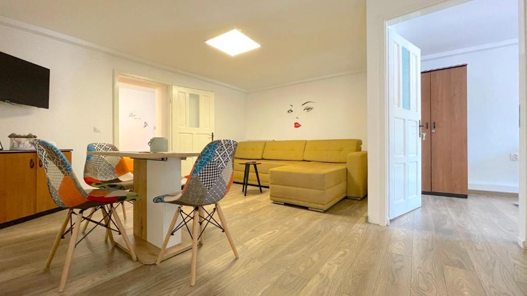WELL Prettyplaces Apartment 001, Braşov (updated prices 2026)
