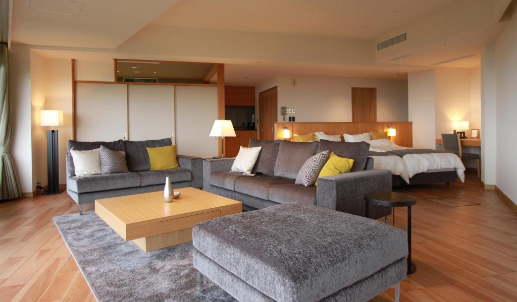 那須 にごり湯の大浴場露天風呂があるホテルコンドミニアム - отзывы и видео