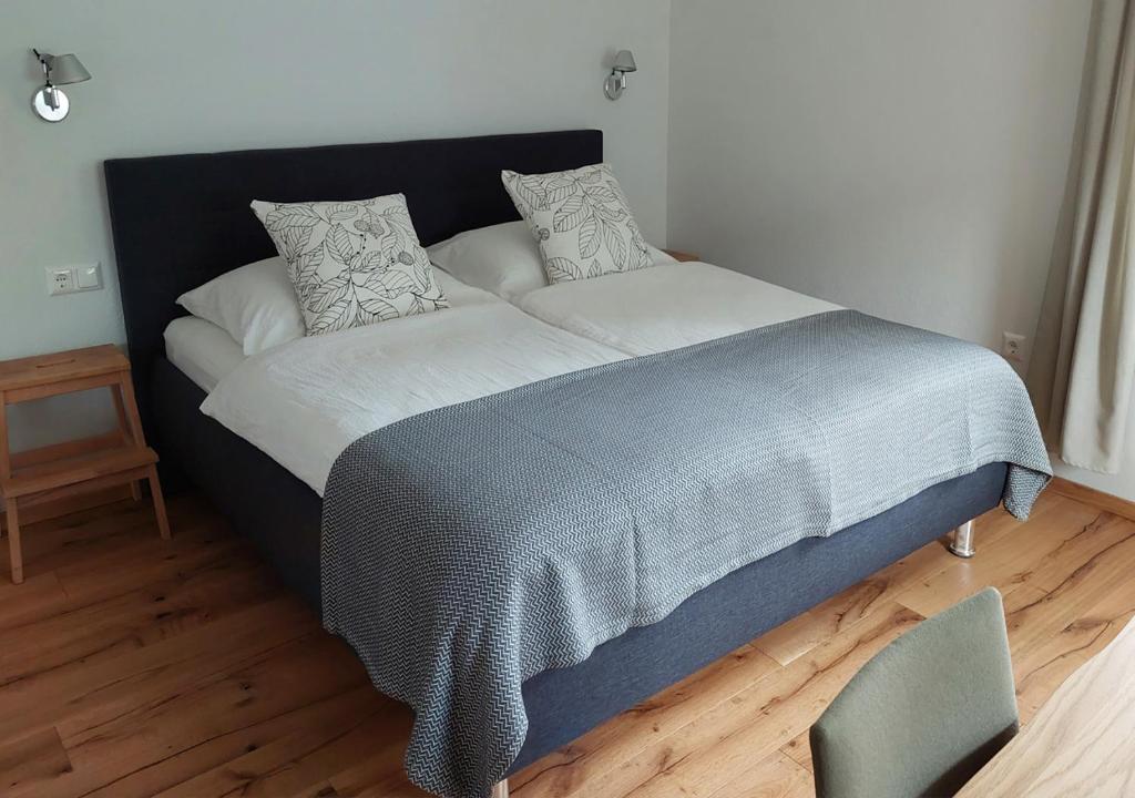 Postel nebo postele na pokoji v ubytování Ferienwohnung Sofka