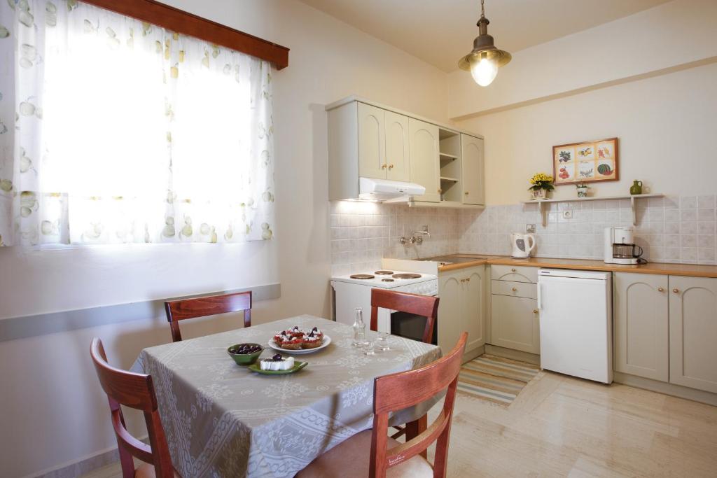 Kuchyňa alebo kuchynka v ubytovaní Morpheas Apartments