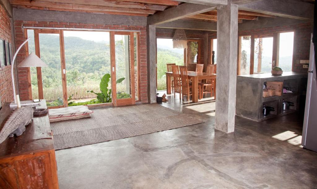 Posezení v ubytování Room Kalimatan in Bukit Cottage