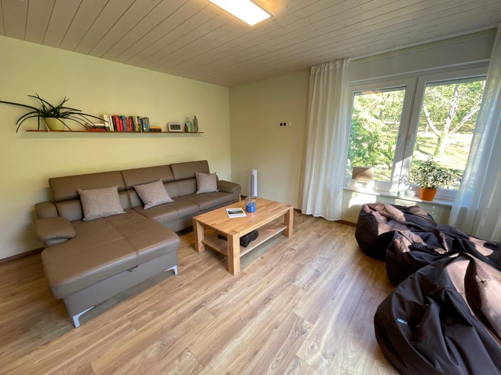 Posezení v ubytování s`Lähmes auf der Schwend
