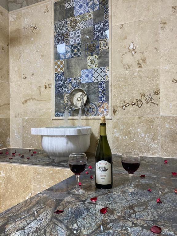 Seven Rock Cave Hotel - 13