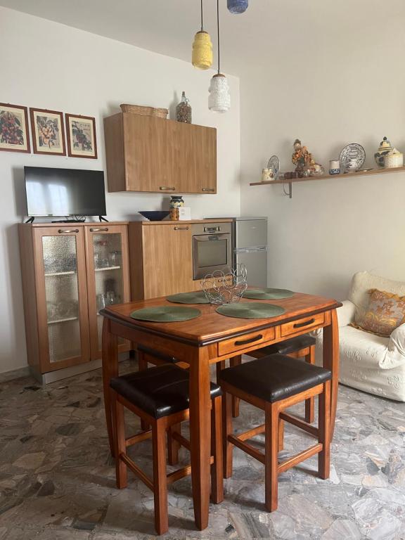 A kitchen or kitchenette at Casa Aurora