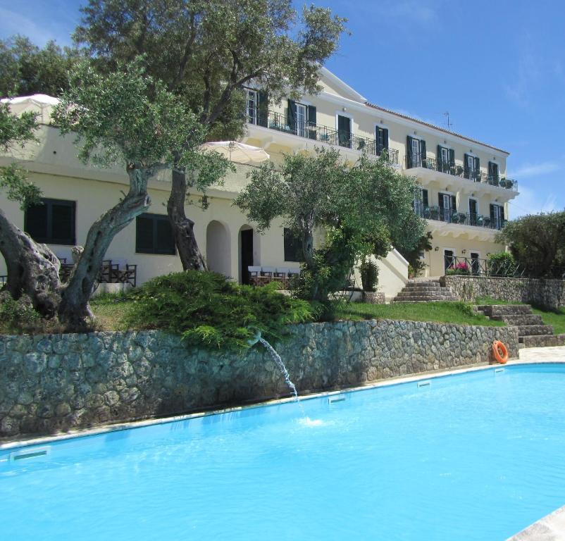 Bazén v ubytování Levant Hotel nebo v jeho okolí