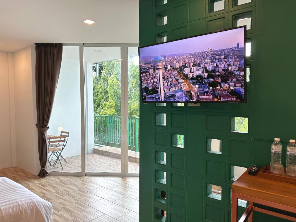 Plernpetch Hotel - 13