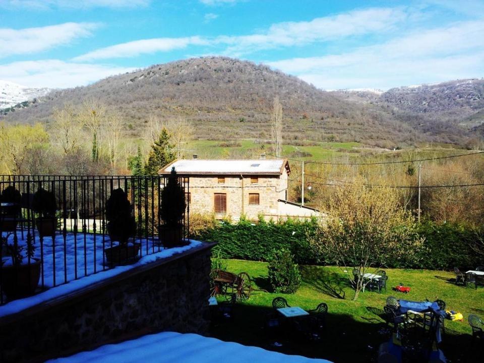 A general mountain view or a mountain view taken from the country house