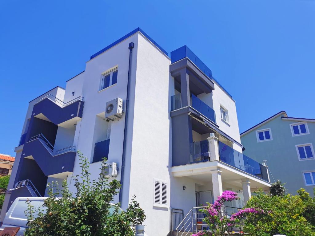 Budova, kde se apartmán nachází