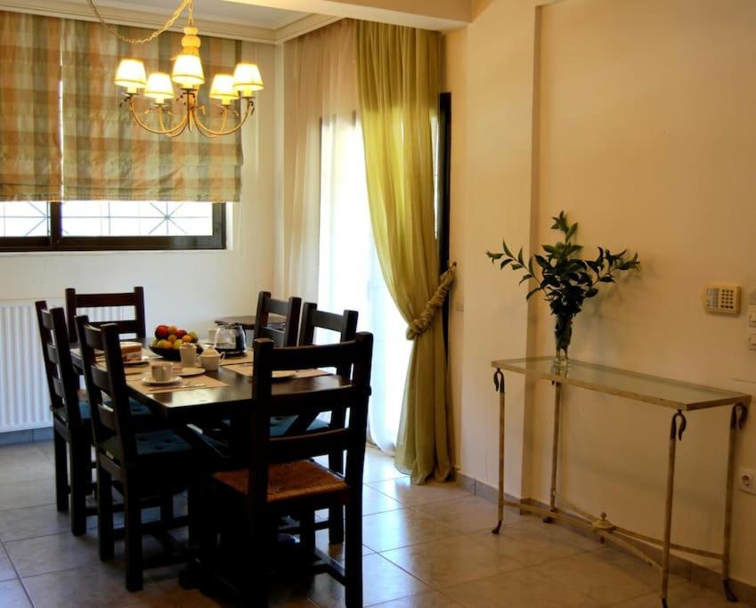 Posezení v ubytování Luna Apartment, Rafina