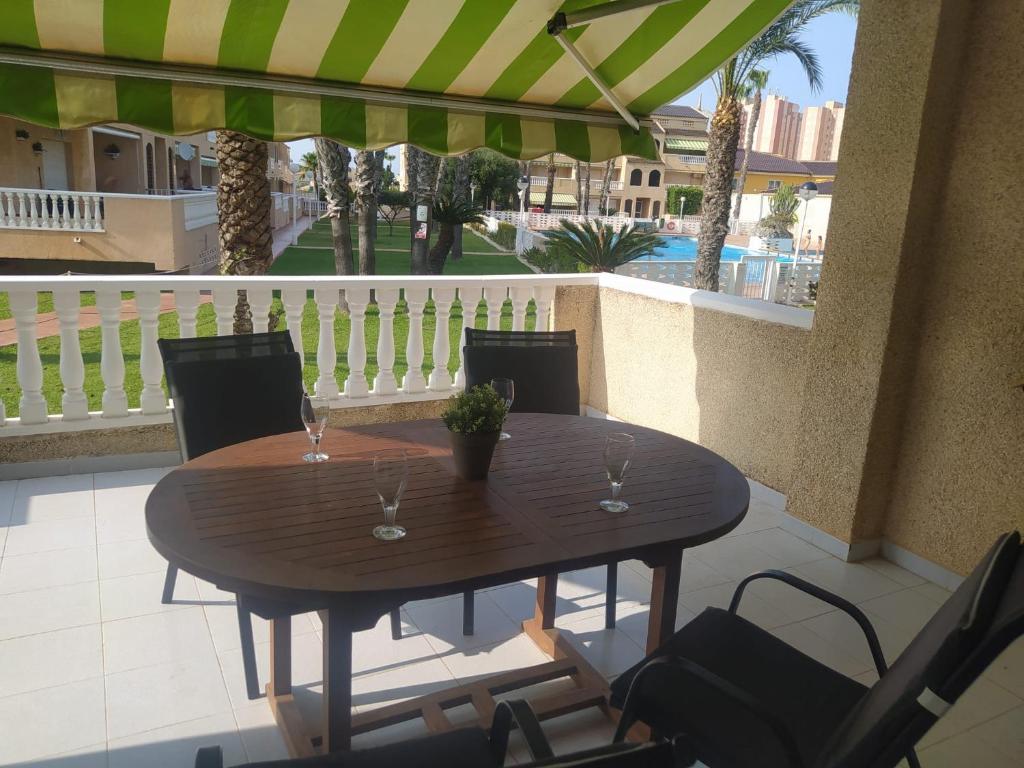 Apartamentos Apto. Edén La Manga en La Manga del Mar Menor, Murcia