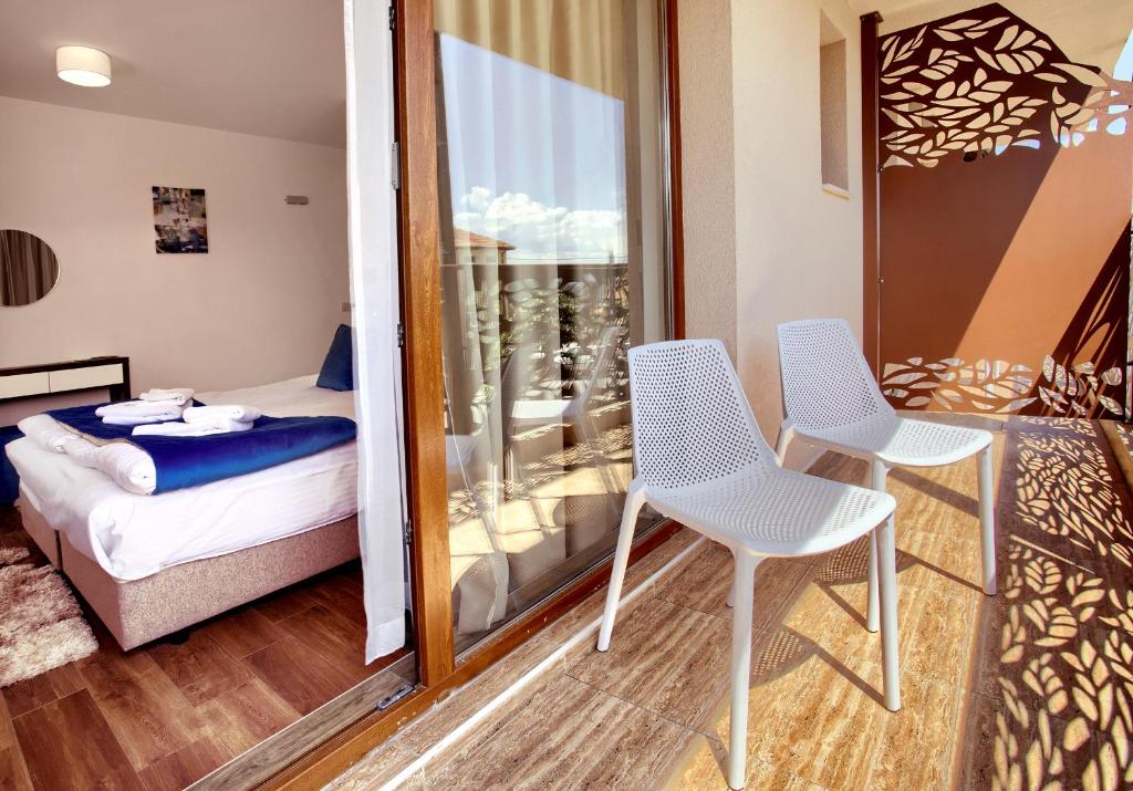 Guest house Wishmore - Habitación Doble O Gemela Con Balcón