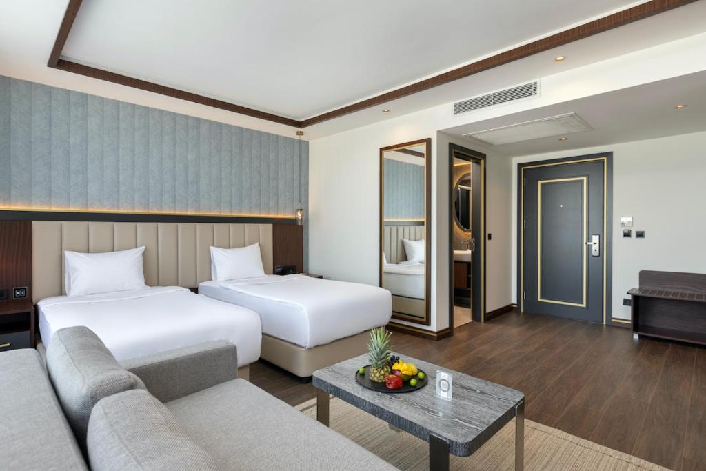 Miracle Istanbul Asia Airport Hotel & Spa - Premium Superior Room