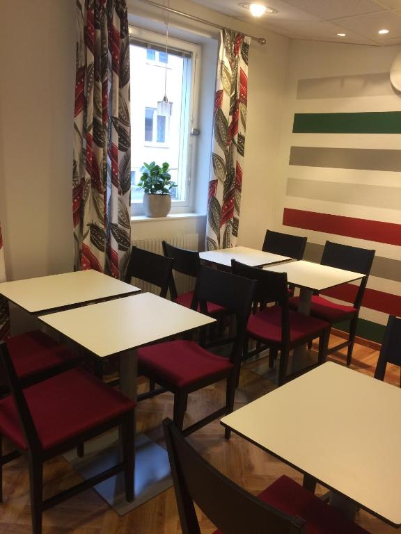 Restaurace v ubytování Linköpings Cityhotell och Vandrarhem