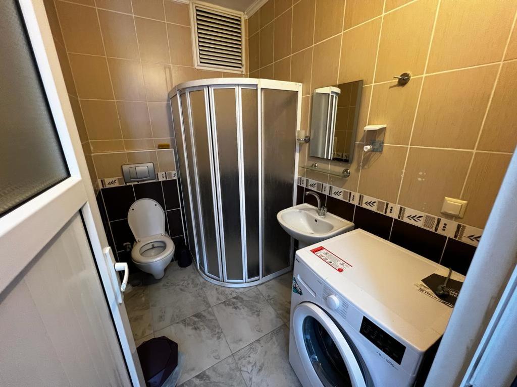 Ceyhun Apart - Housity