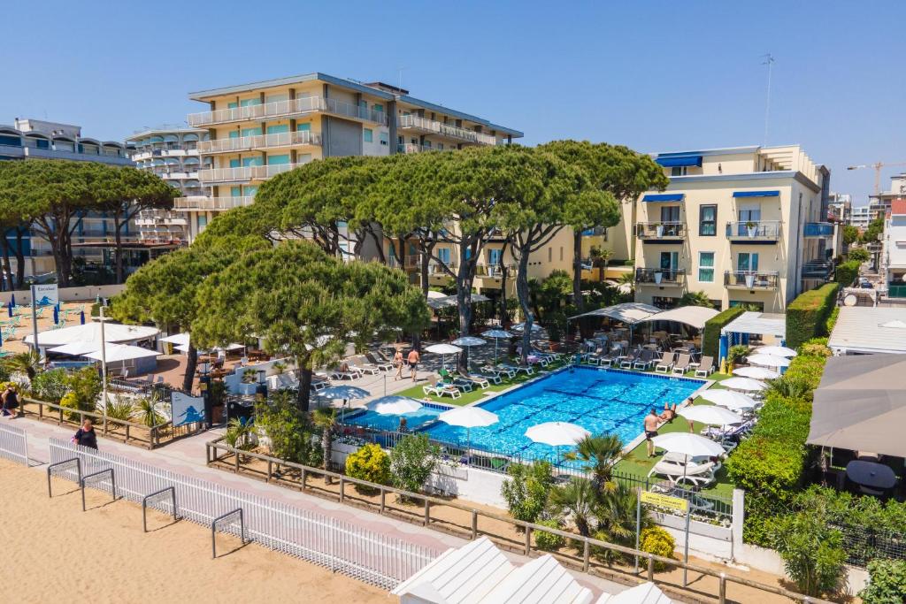 The swimming pool at or close to Hotel Excelsior