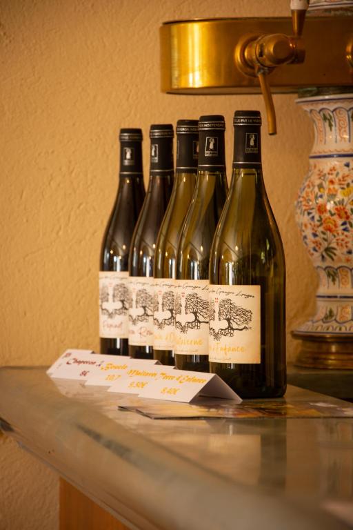 Napoje w obiekcie Domaine des Granges Longes