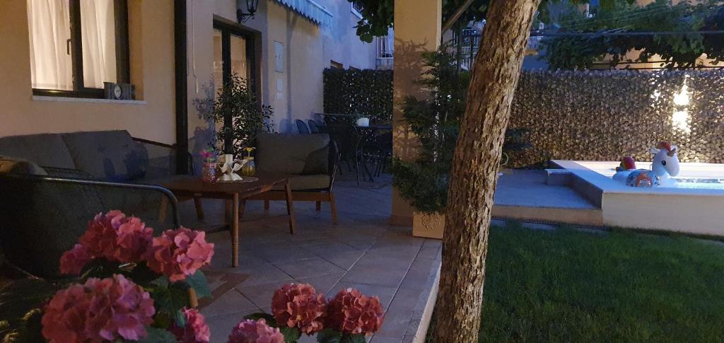 Zahrada ubytování Apartman Karla