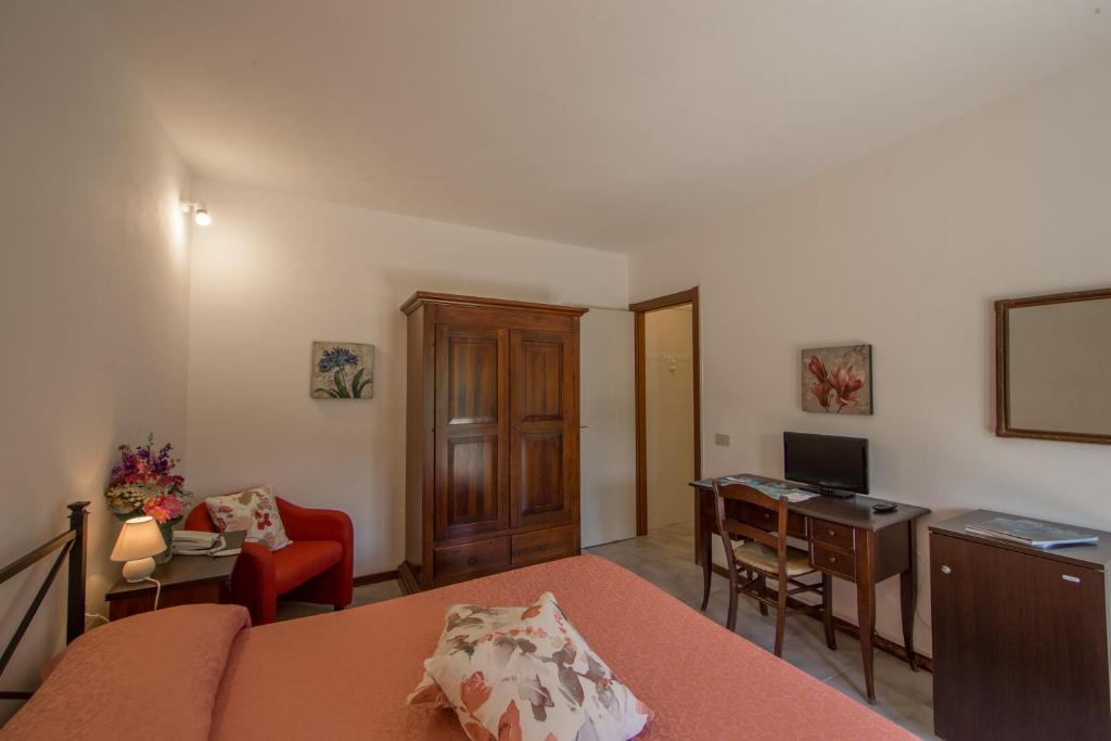 TV a/nebo společenská místnost v ubytování Hotel La Feluca