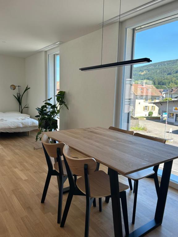 Balkón nebo terasa v ubytování The R Apartment Passwang, KLIMA, NEU, Balkon, Parking