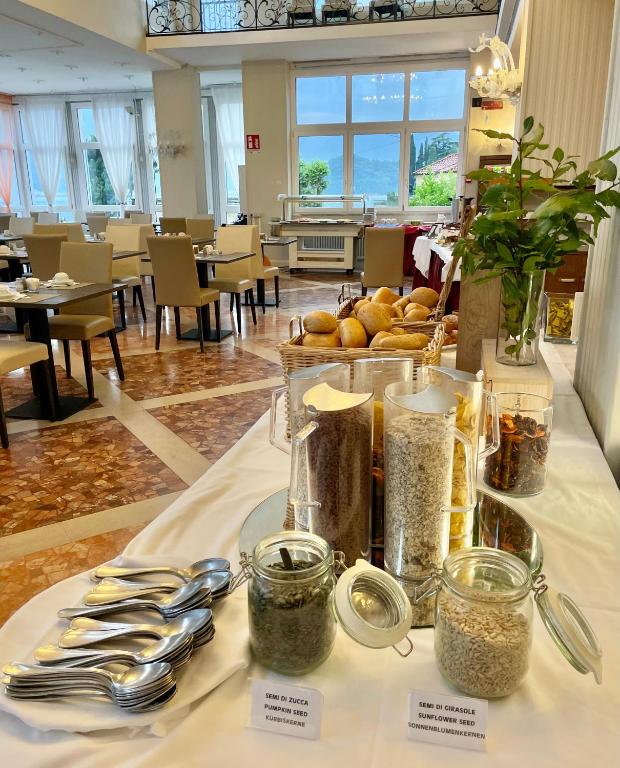 Cibo presso l'hotel o nelle vicinanze