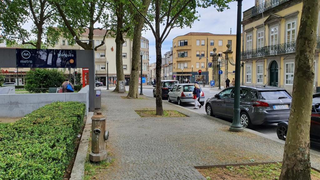 Downtown Porto with PARKING FREE next to subway, Porto – Updated 2024 Prices