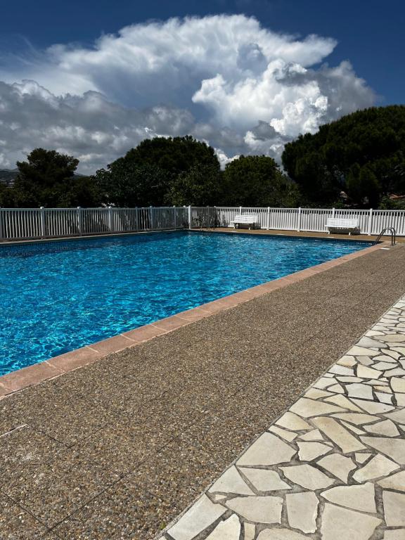 Бассейн в LA BOHÊME by K6 Conciergerie Villas или поблизости