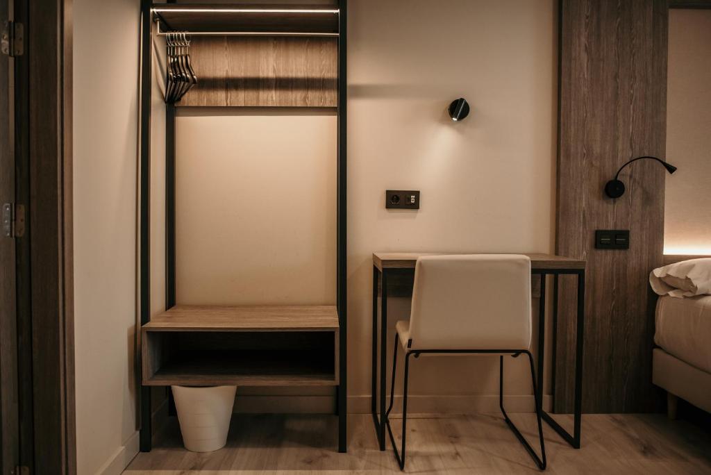 Hotel Lux Melide - 2