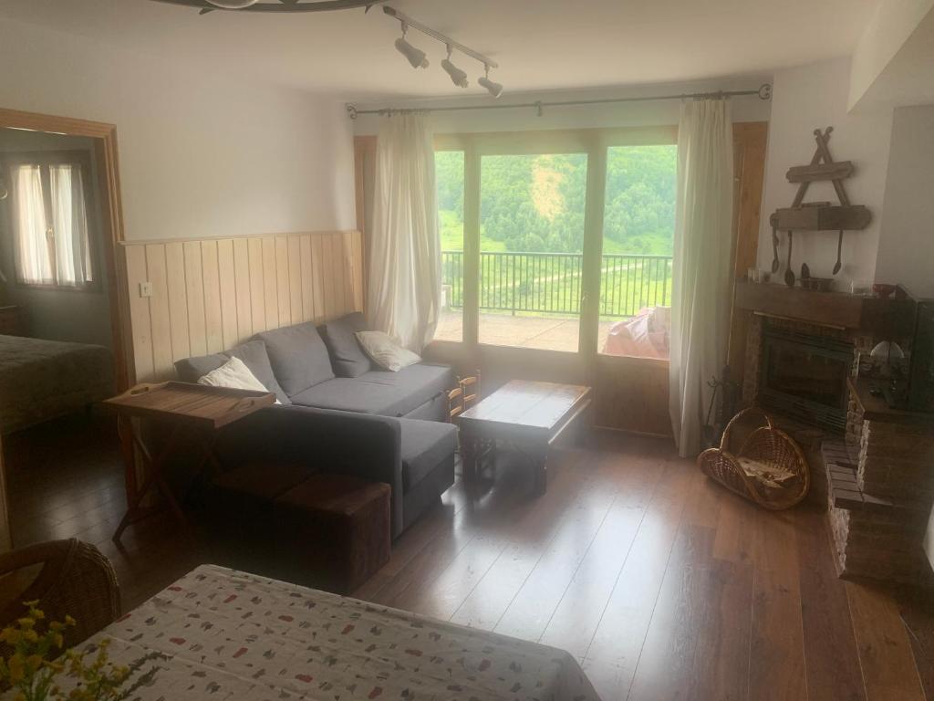 Apartamentos Inmobiliaria Canal Roya Edificio Arce en Formigal, Aragón