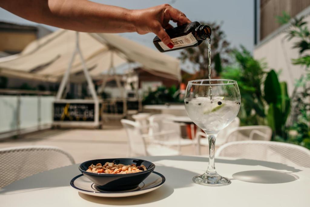 Напитки в Hotel Lux Melide