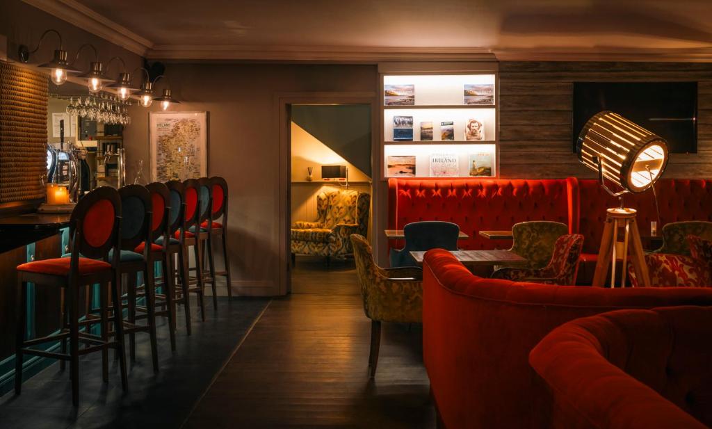 Χώρος καθιστικού στο Connemara Sands Hotel & Spa