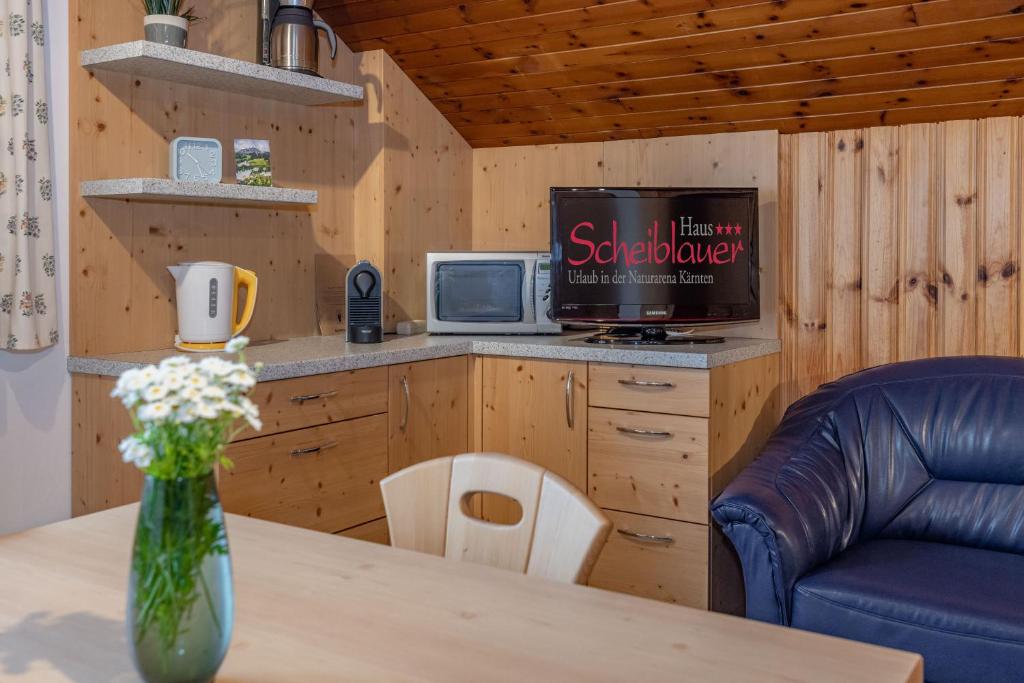 Kuchyň nebo kuchyňský kout v ubytování Haus Scheiblauer
