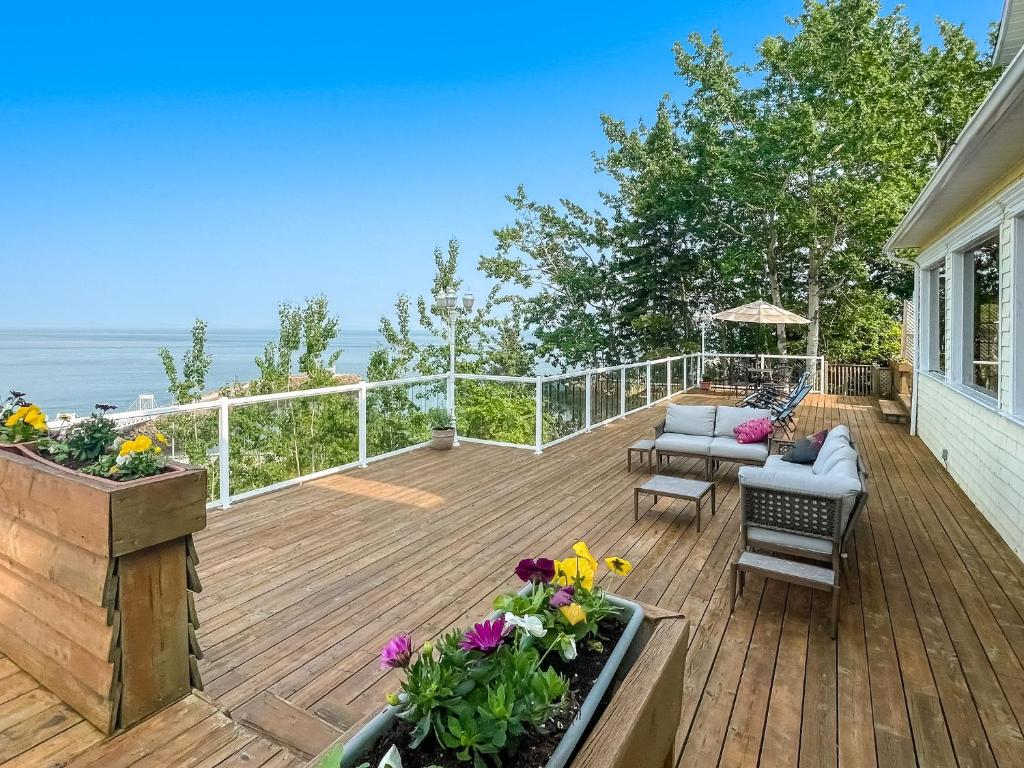 Balkón nebo terasa v ubytování La Maison Jaune