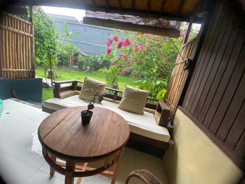 Zahrada ubytování Pomelo Guest House
