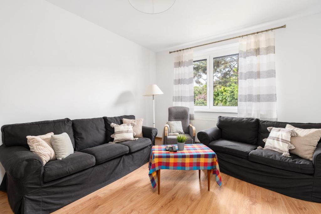 Spacious Family Apartment Promienista 1,5 km to Hala Arena Poznań by