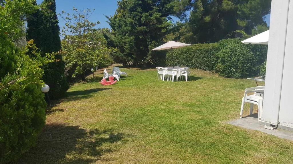 Zahrada ubytování Villa Georgia Poseidi