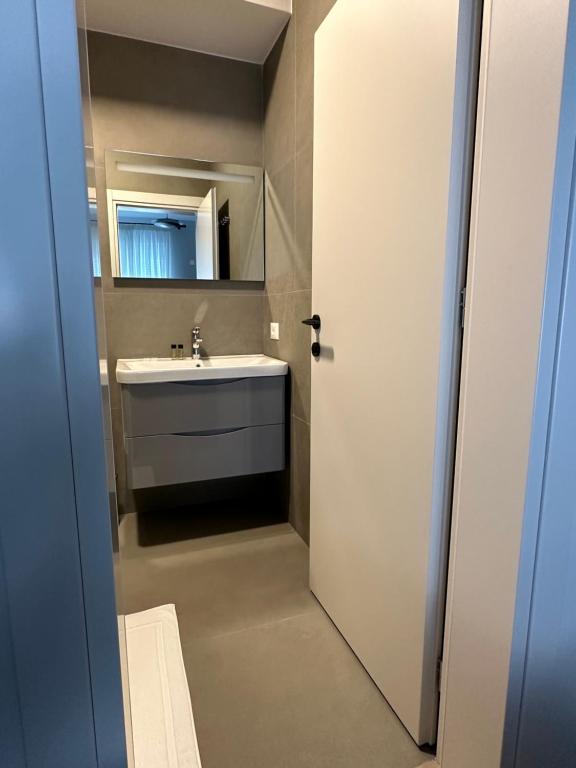 Soin Rooms - Image 2