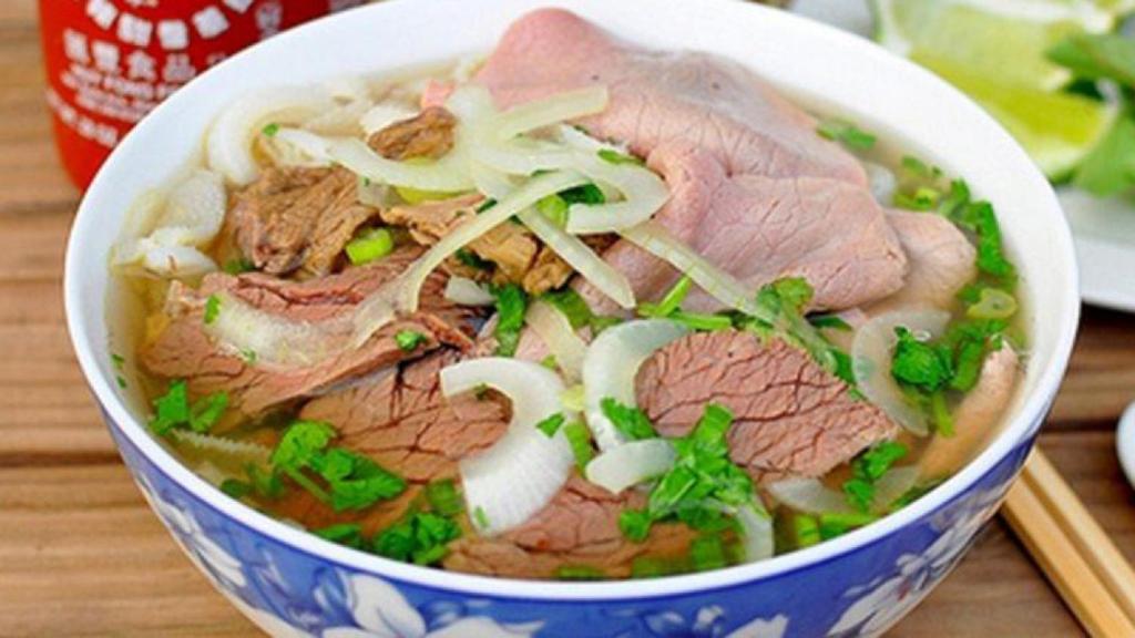 Đồ ăn tại/gần khách sạn