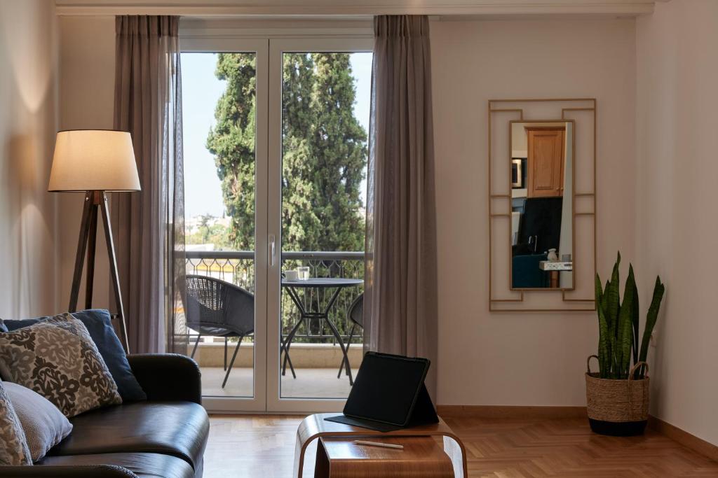 Posedenie v ubytovaní Chic One Bd Apartment with Hilton View