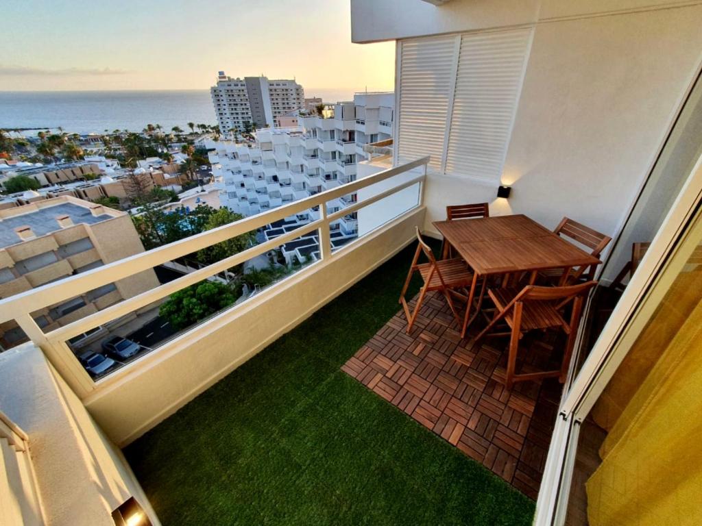 Fotografie z fotogalerie ubytování Stonefall Tenerife Holiday Apartment Las Americas v destinaci Playa Fañabe