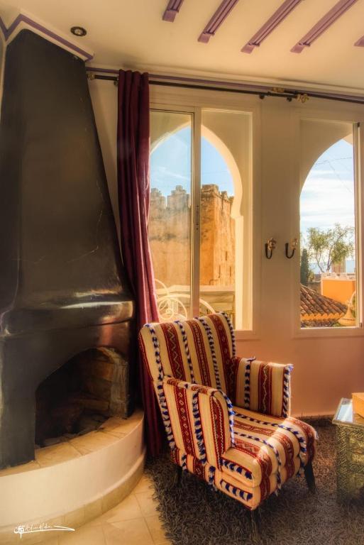 Uma área de estar em Riad Hicham