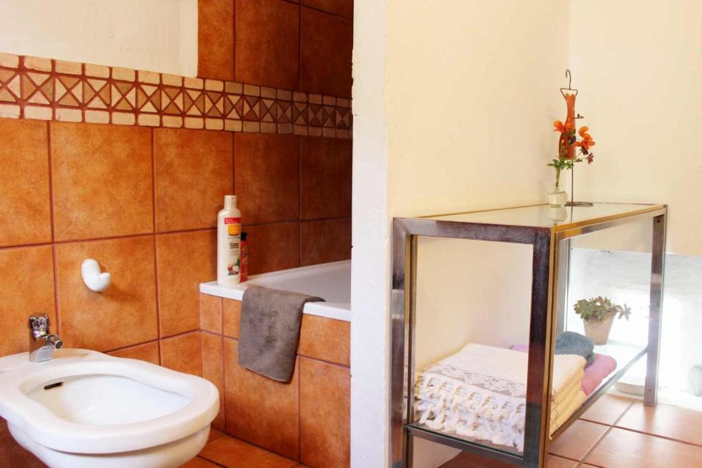 Kúpeľňa v ubytovaní La Casita Azul - Casa típica andaluza