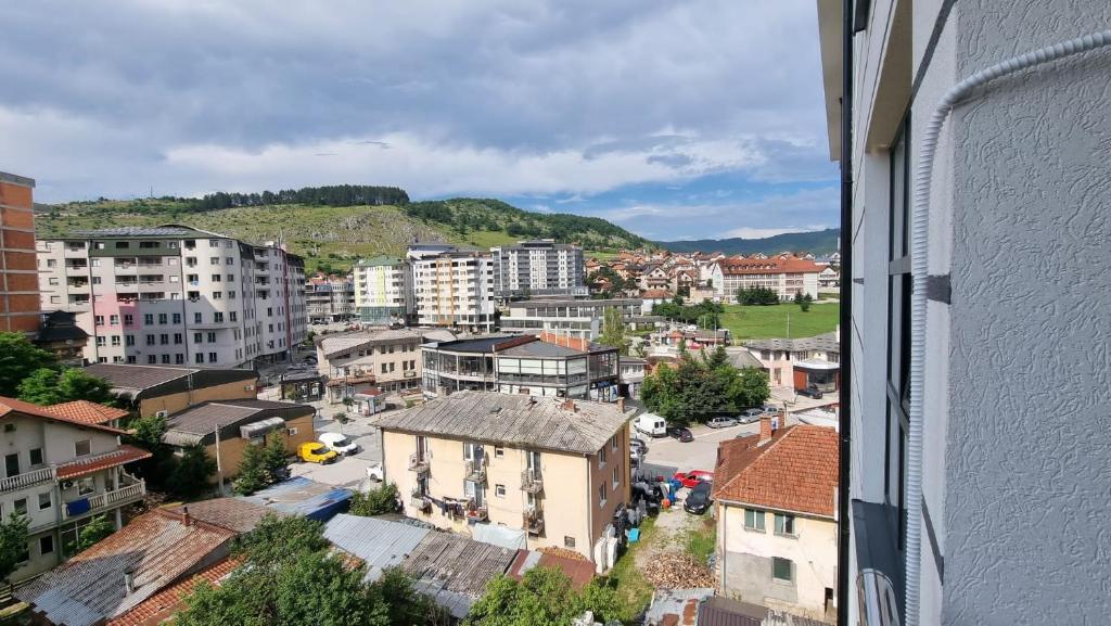 Nespecifikovaný výhled na hory nebo výhled na hory při pohledu z apartmánu