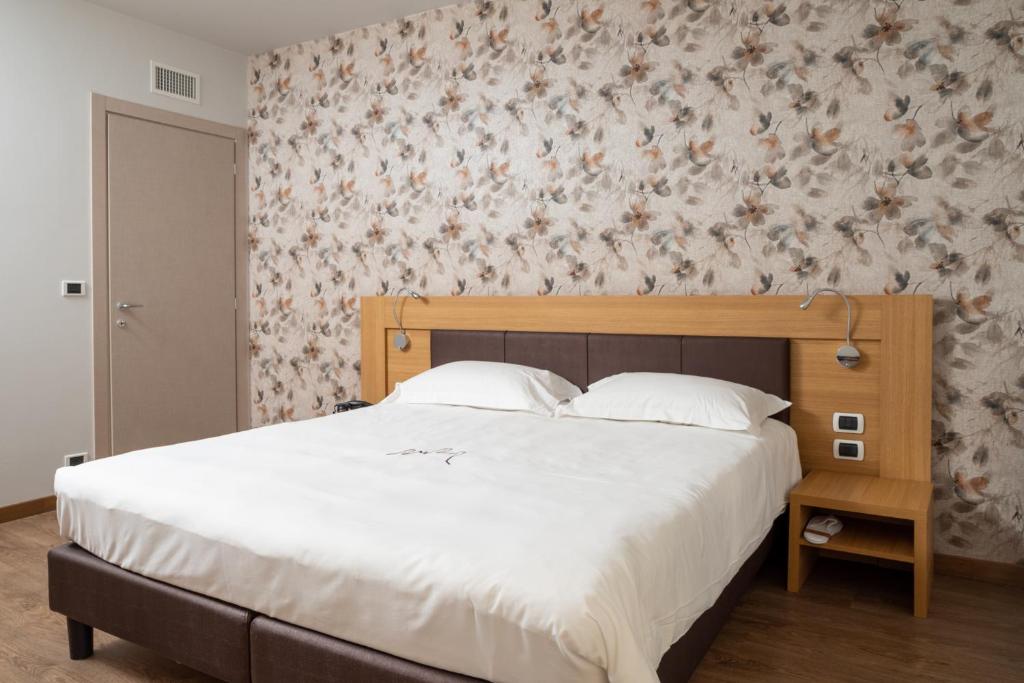Le Torri - Castiglione Falletto - Suite With City View