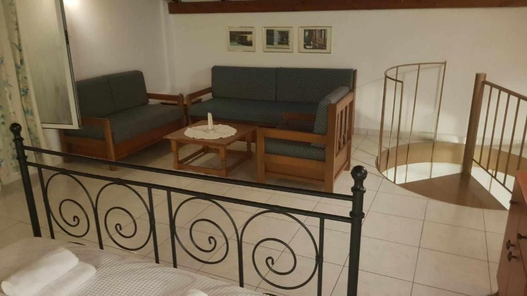 Posezení v ubytování Villa Georgia Poseidi