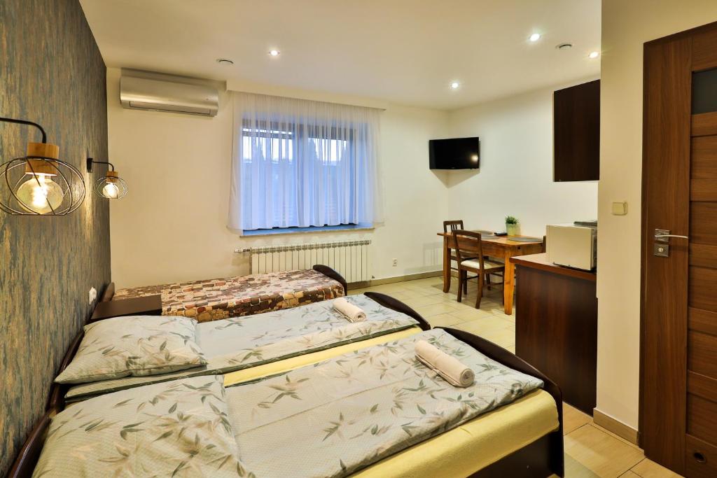 Apart-House Uniejów - 7