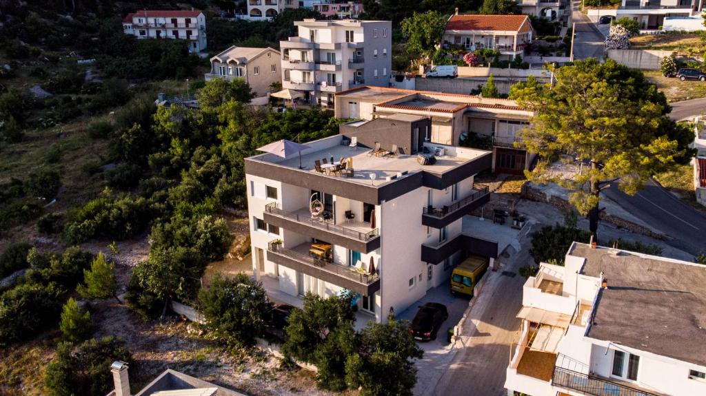 Budova, v ktorej sa apartmán nachádza